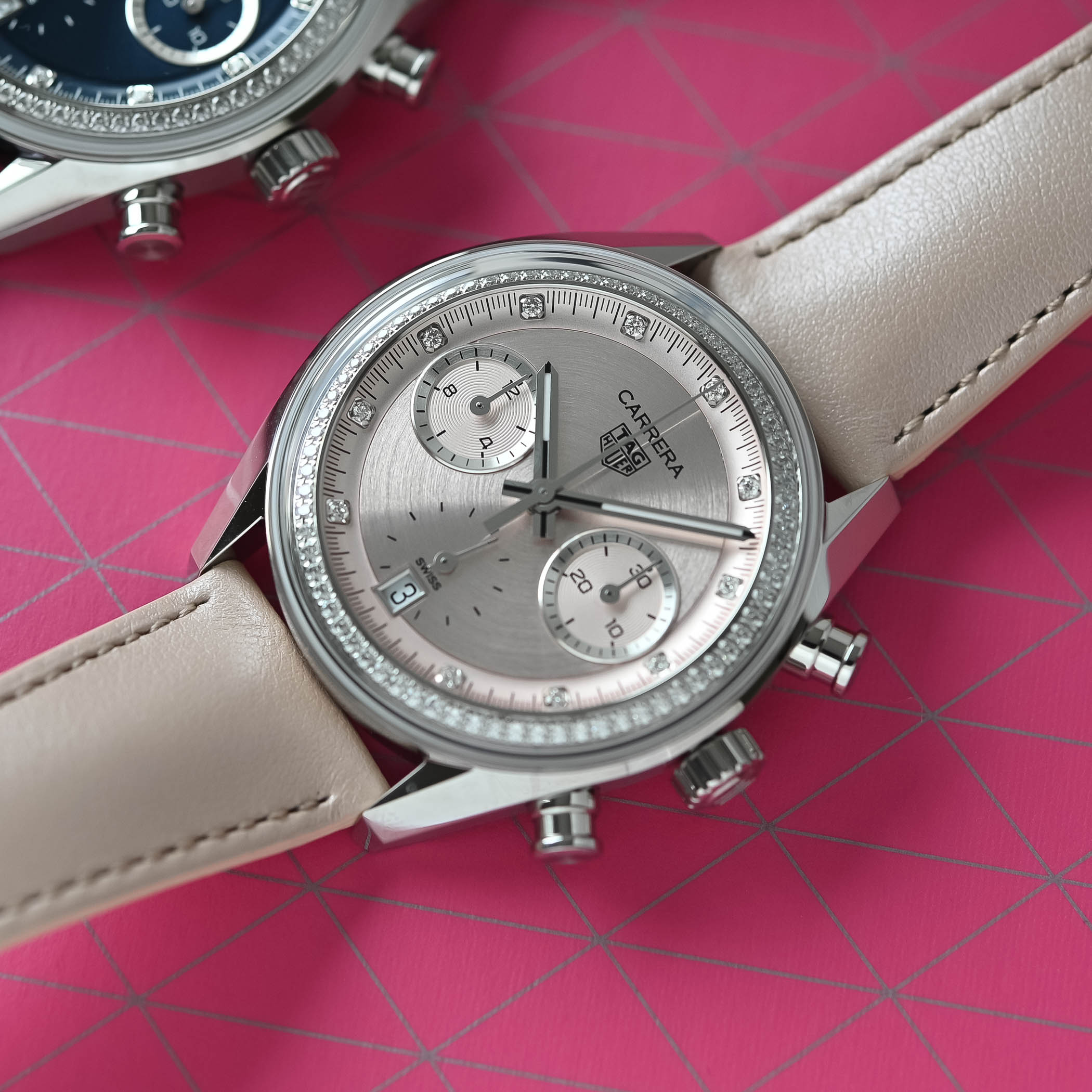 The UK AAA Quality Replica TAG Heuer Carrera Chronograph Glassbox goes Precious